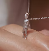Colar o menino que queria ser rei mini (7).jpg